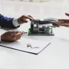 Understanding the Role of a Real Estate Consultant